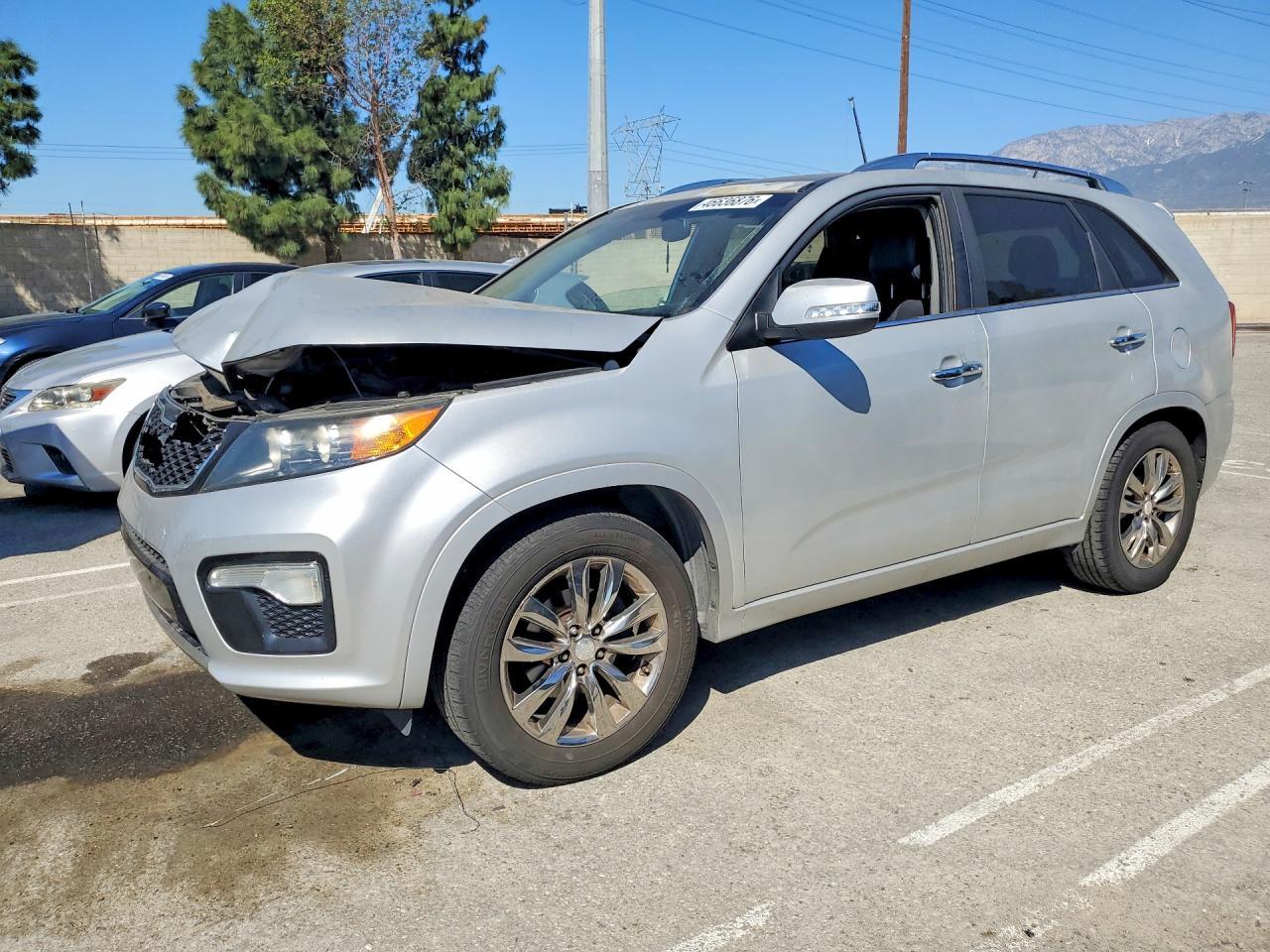 2013 KIA SORENTO