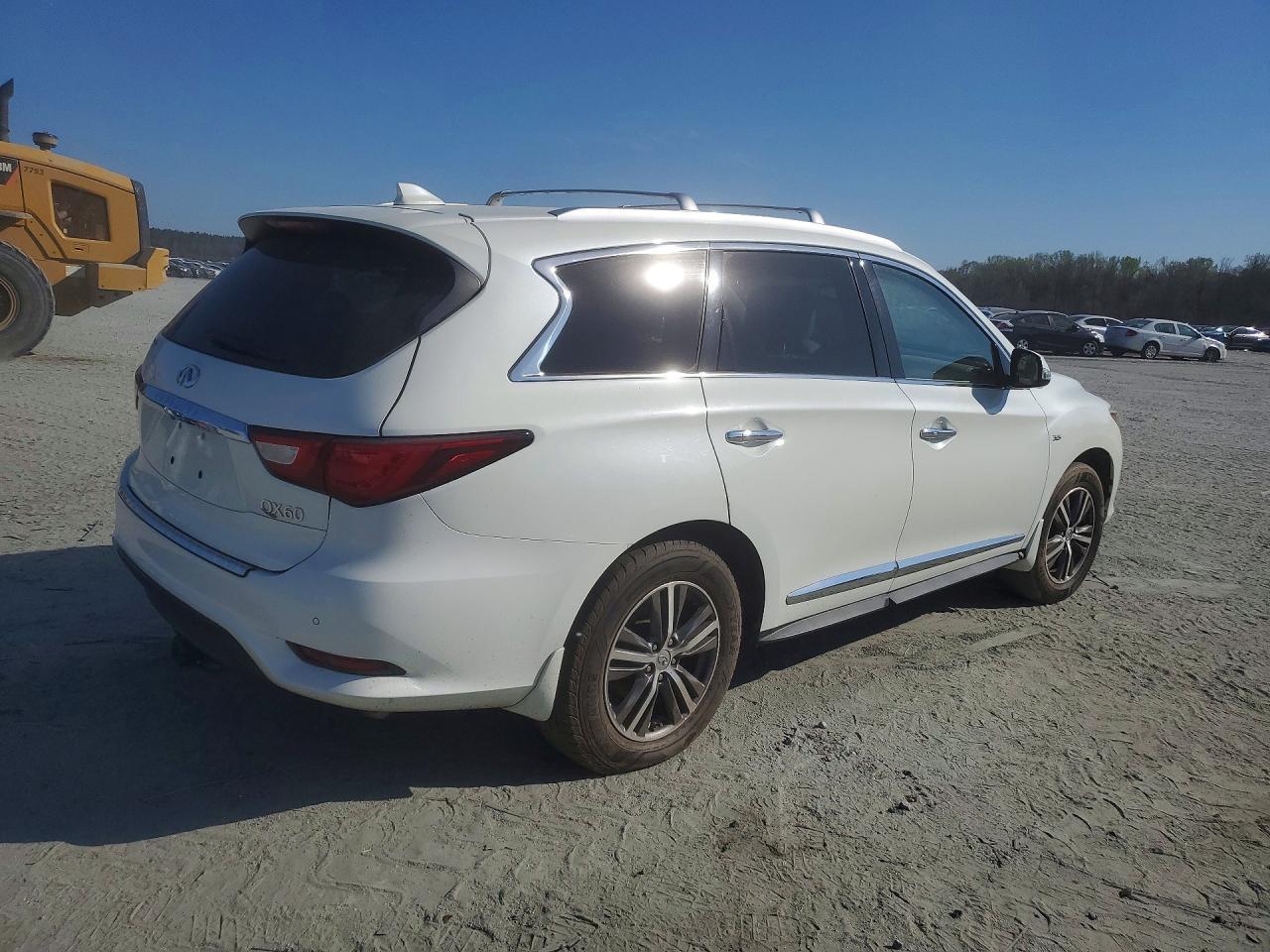 2016 INFINITI QX60