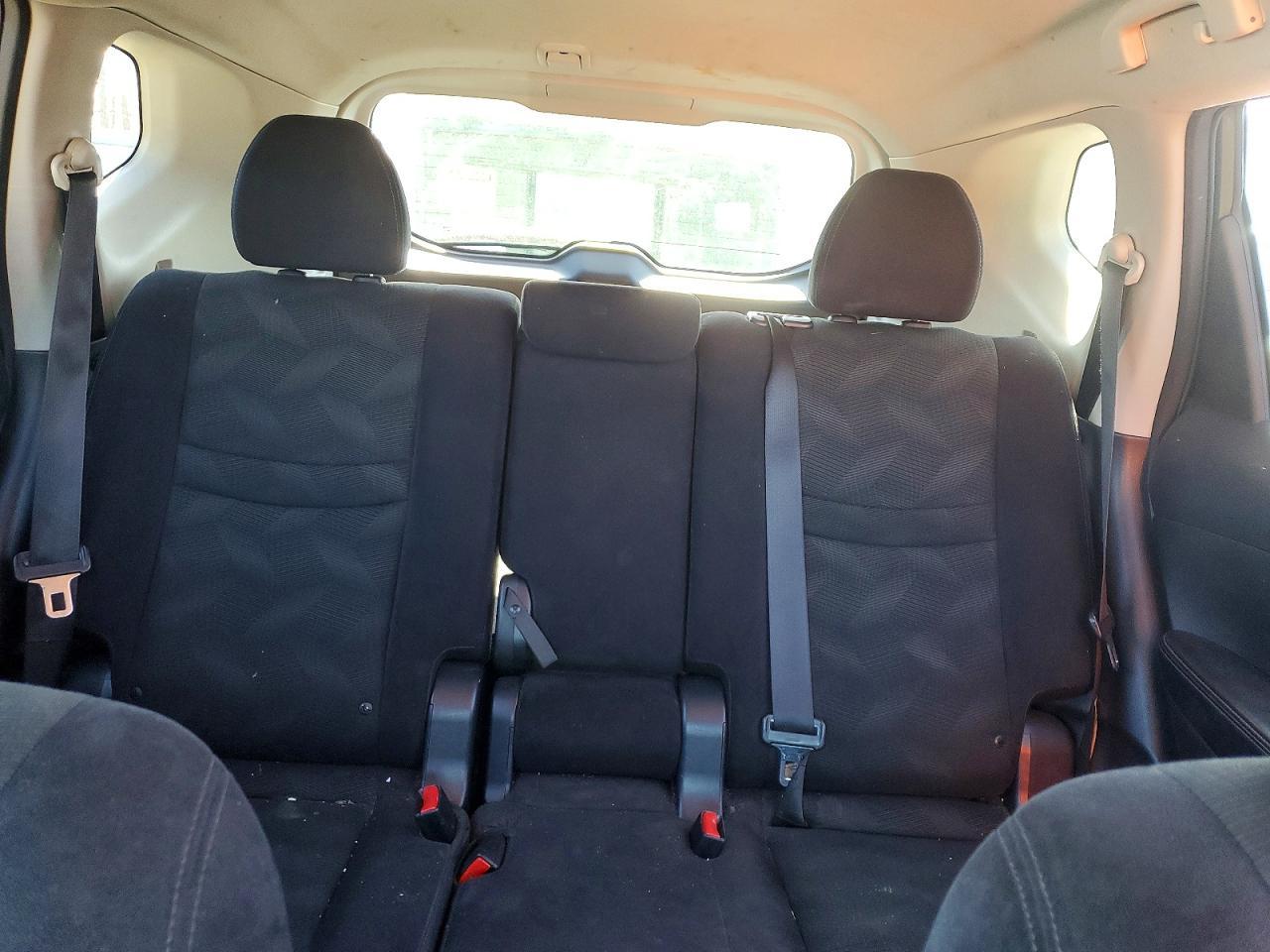 2014 NISSAN ROGUE