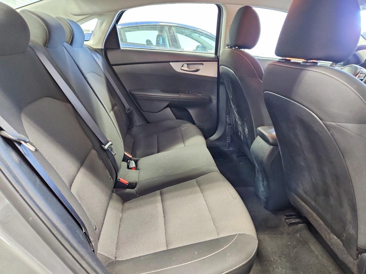 2023 KIA FORTE