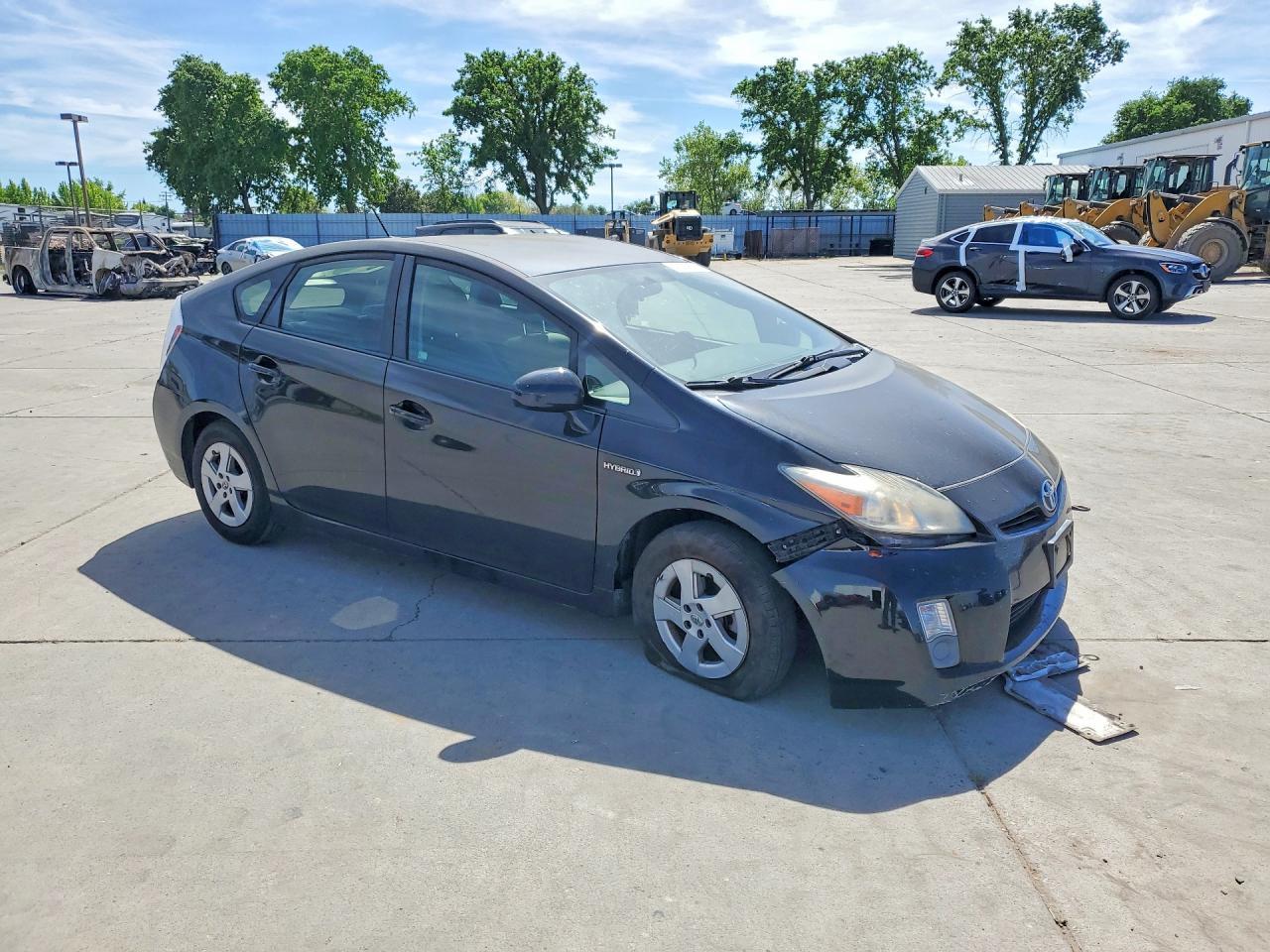 2011 TOYOTA PRIUS