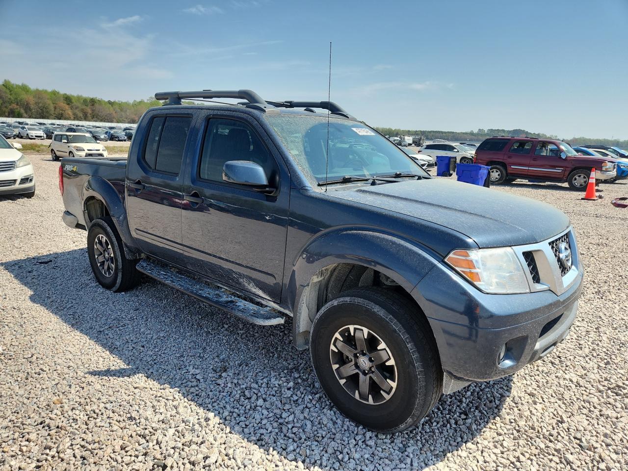 2021 NISSAN Frontier