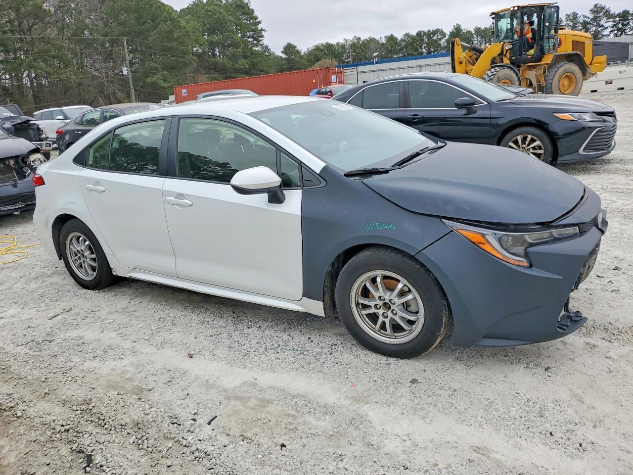 2022 TOYOTA COROLLA