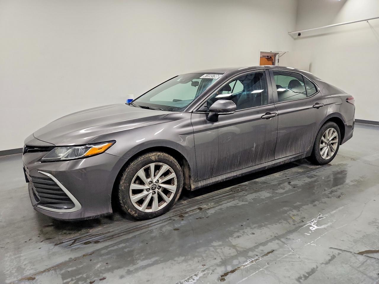 2023 TOYOTA CAMRY