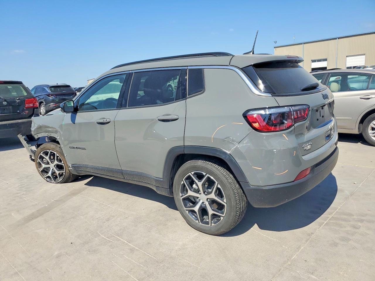 2024 JEEP Compass