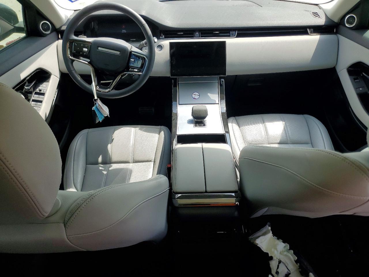 2025 LAND ROVER RANGE ROVER EVOQUE