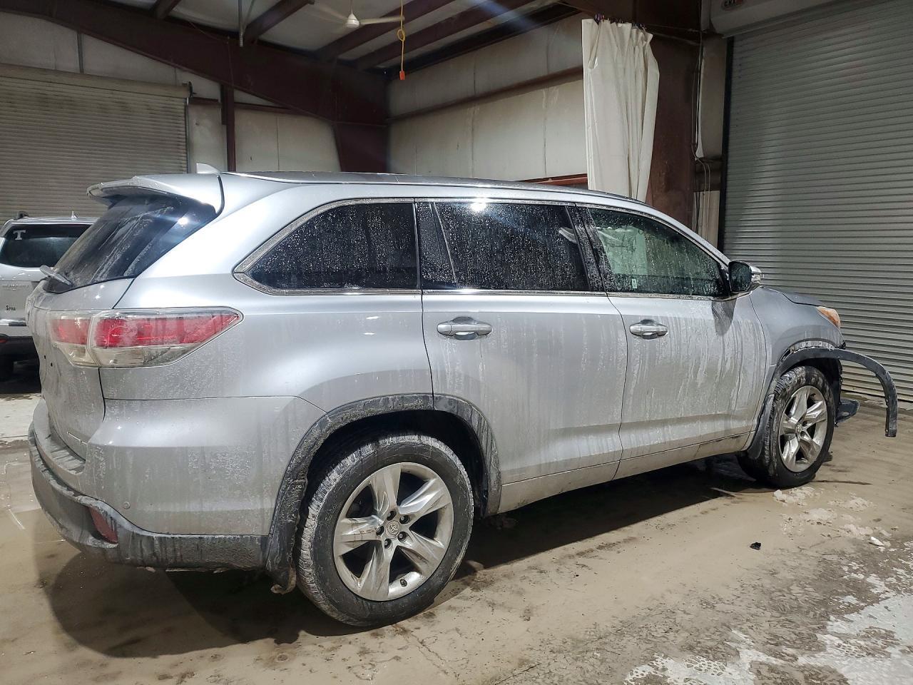 2014 TOYOTA HIGHLANDER