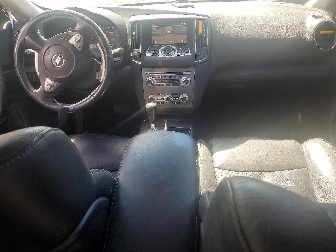 2014 NISSAN Maxima