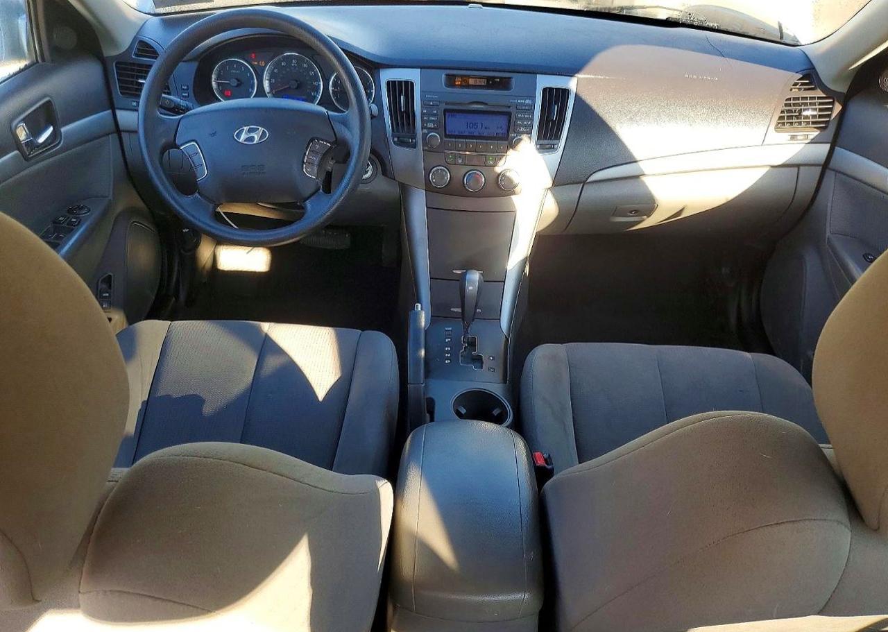 2010 HYUNDAI SONATA