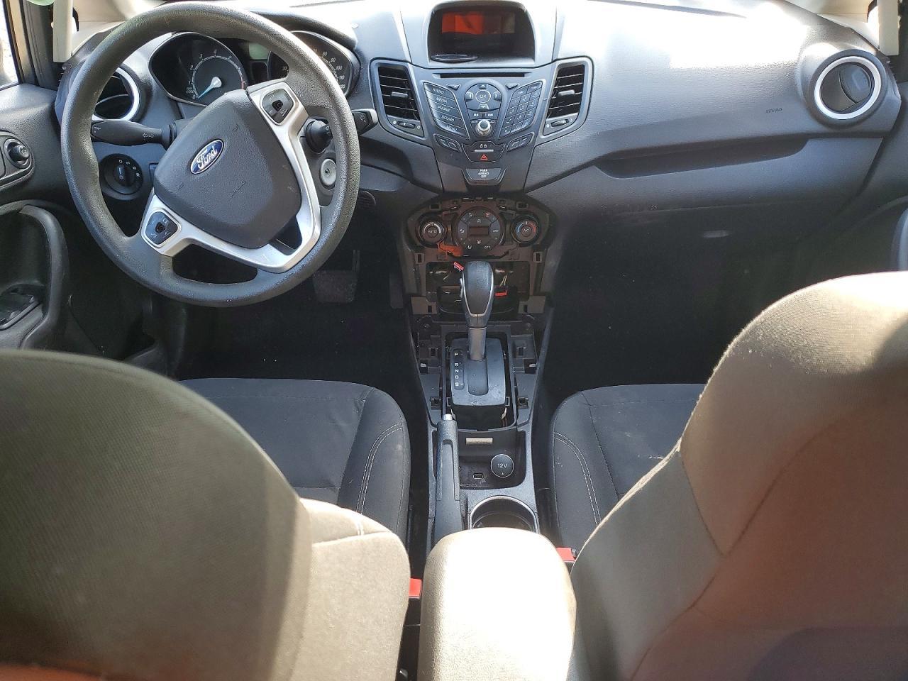 2017 FORD Fiesta