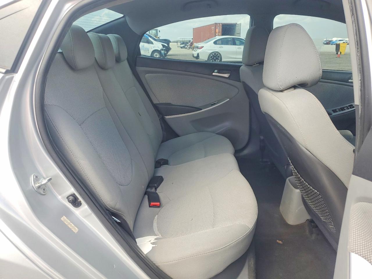 2013 HYUNDAI ACCENT