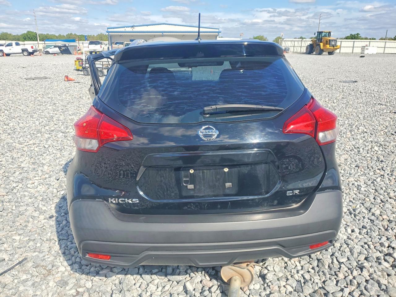 2019 NISSAN KICKS