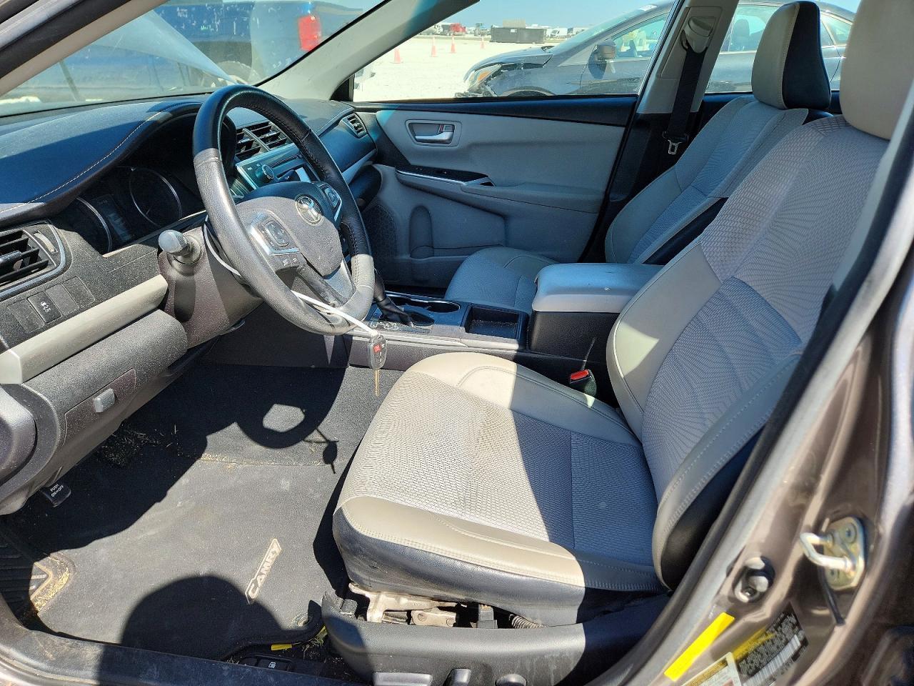 2017 TOYOTA CAMRY