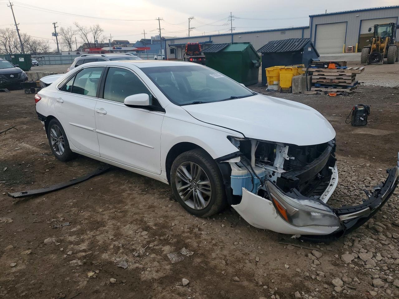 2017 TOYOTA CAMRY