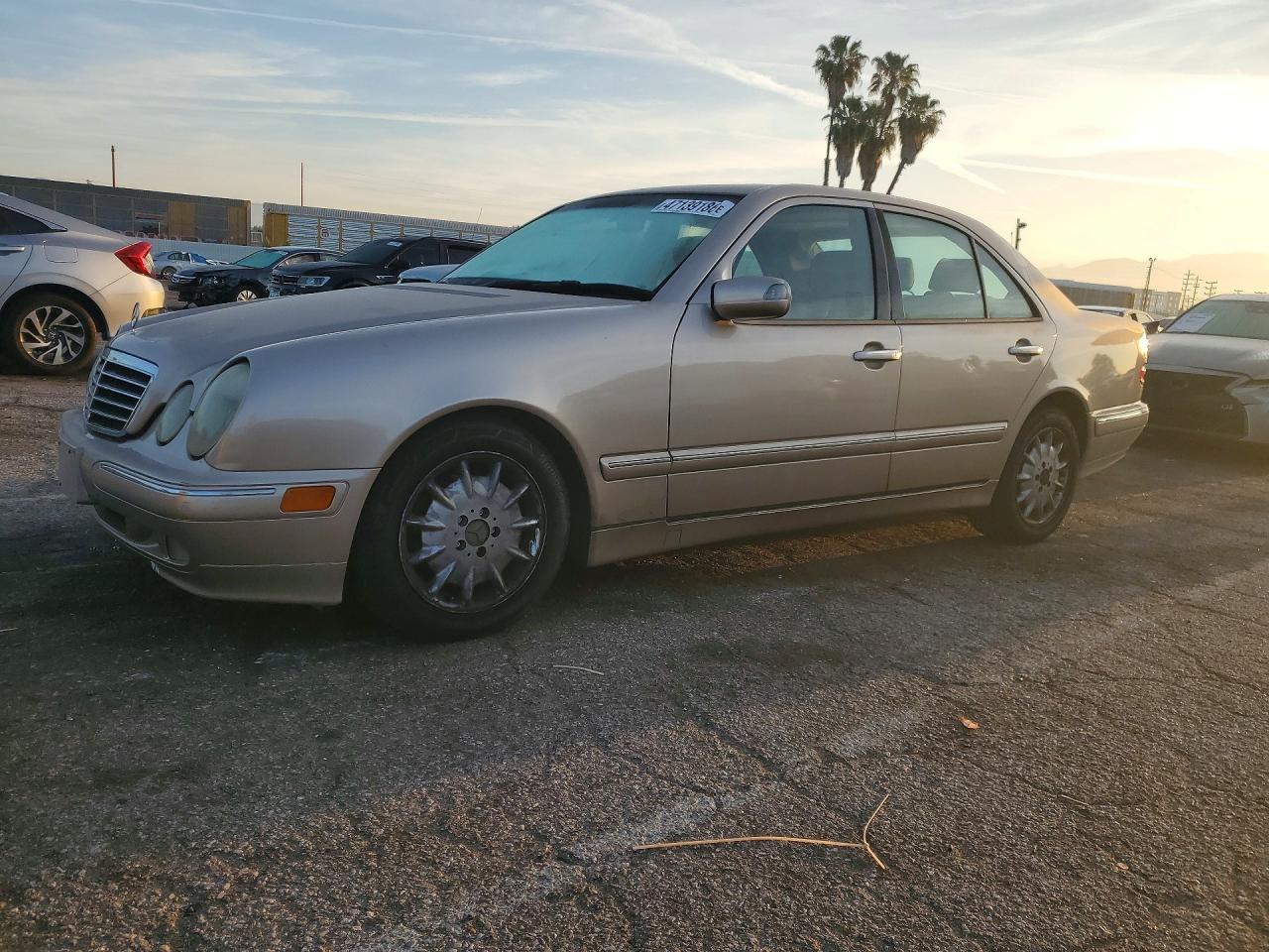 2001 MERCEDES-BENZ E-Class