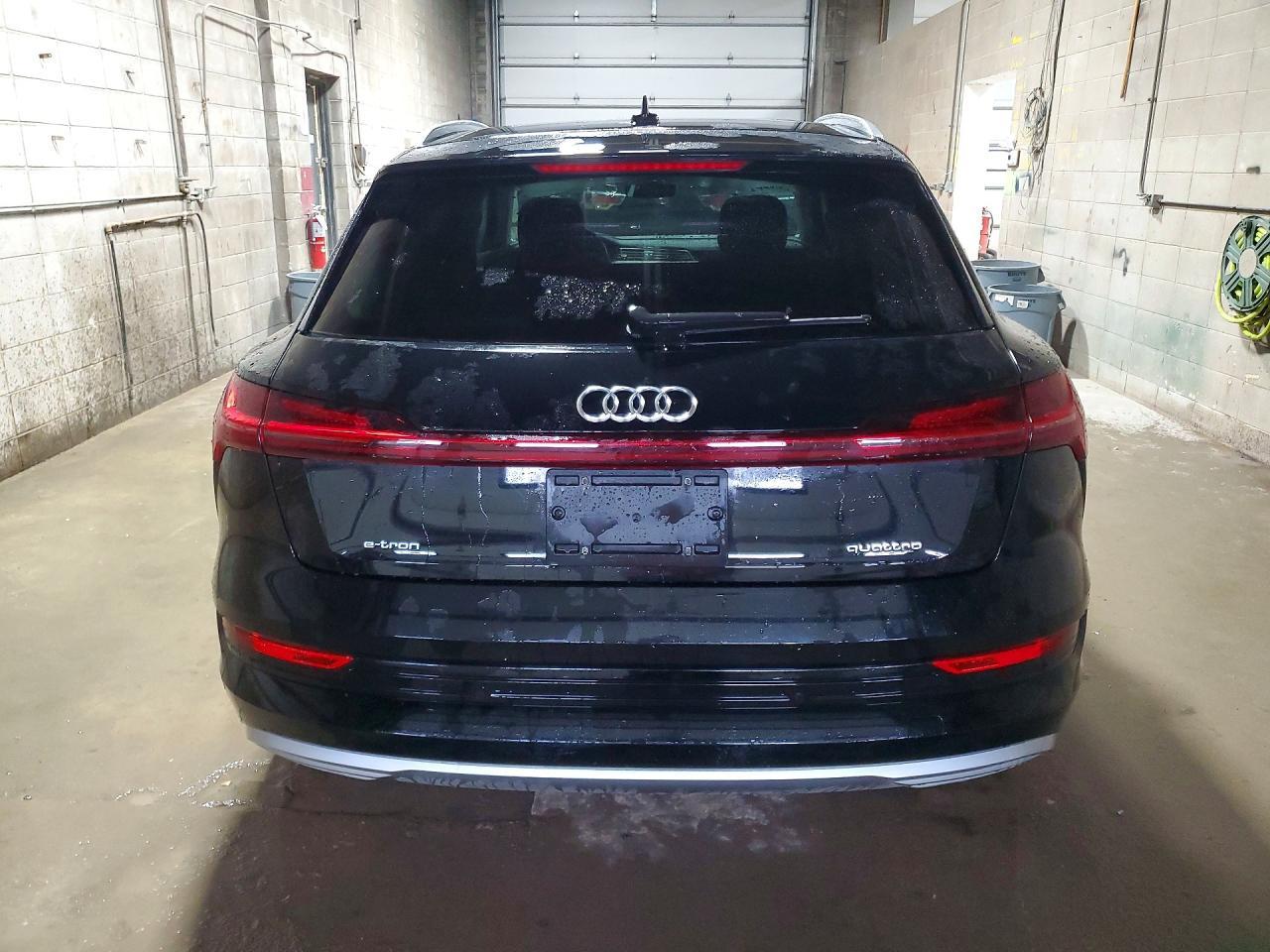 2023 AUDI E-TRON