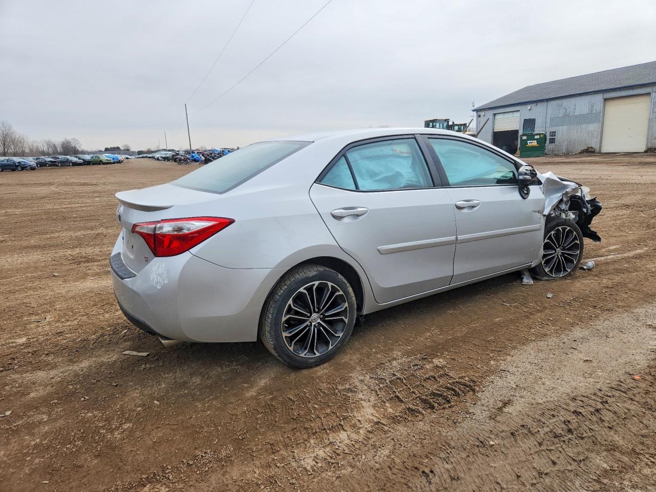 2016 TOYOTA COROLLA