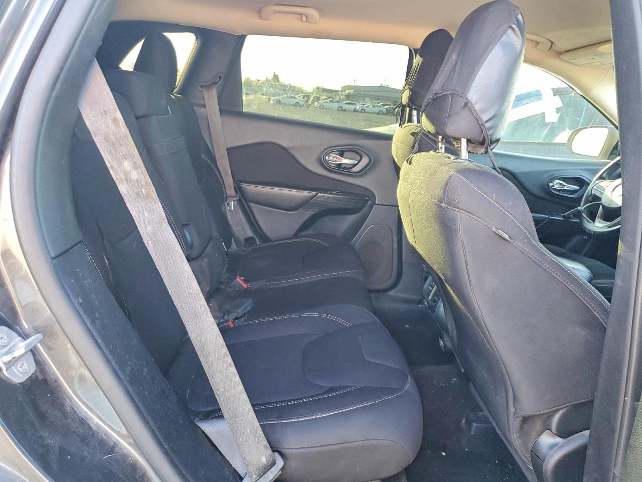 2015 JEEP CHEROKEE