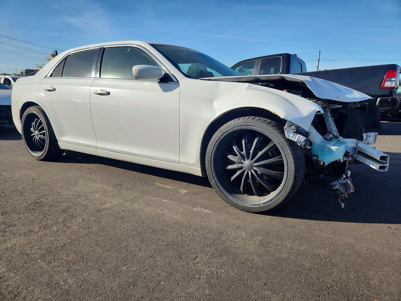 2015 CHRYSLER 300
