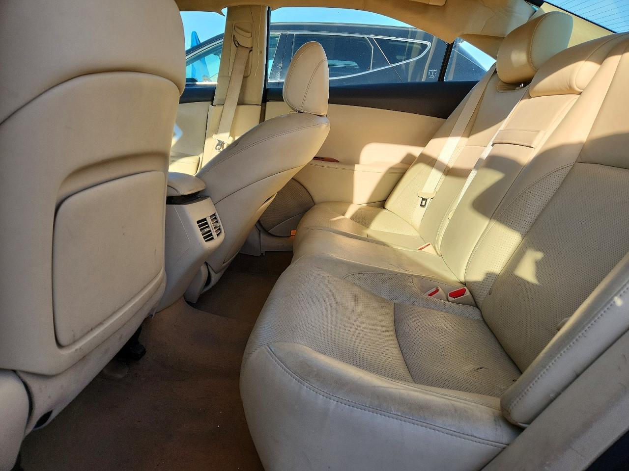 2011 LEXUS ES 350