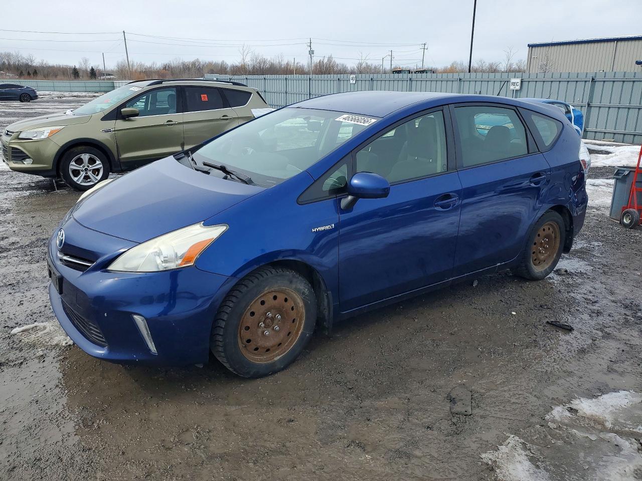 2014 TOYOTA PRIUS V