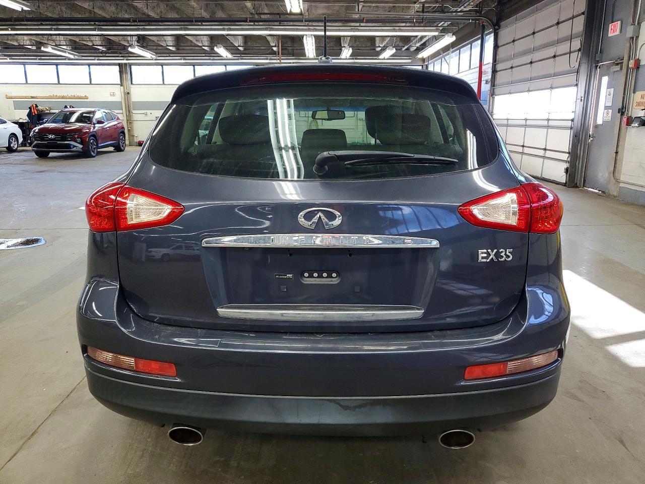 2010 INFINITI EX35