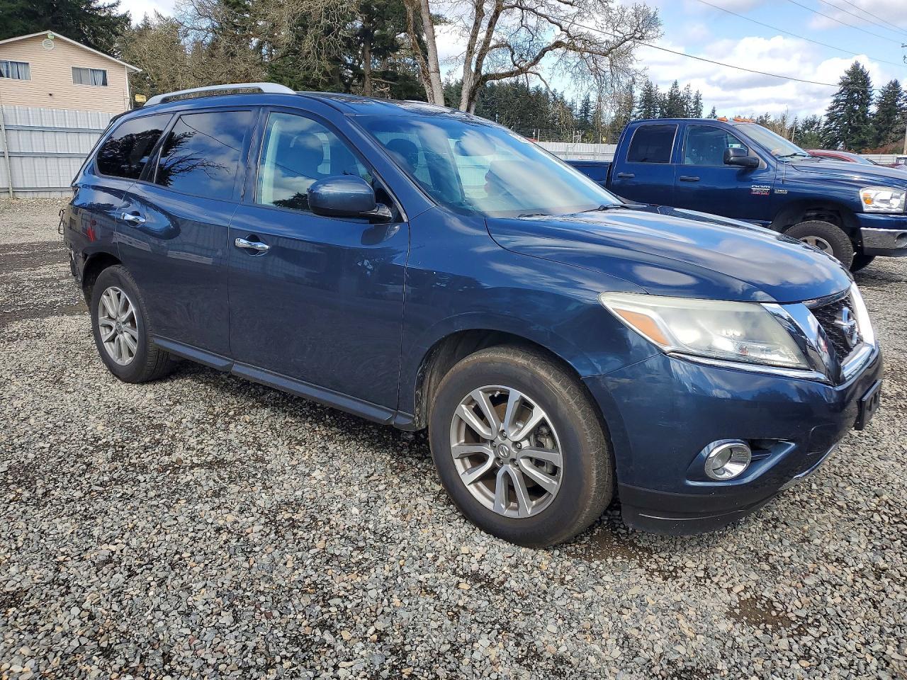 2015 NISSAN PATHFINDER