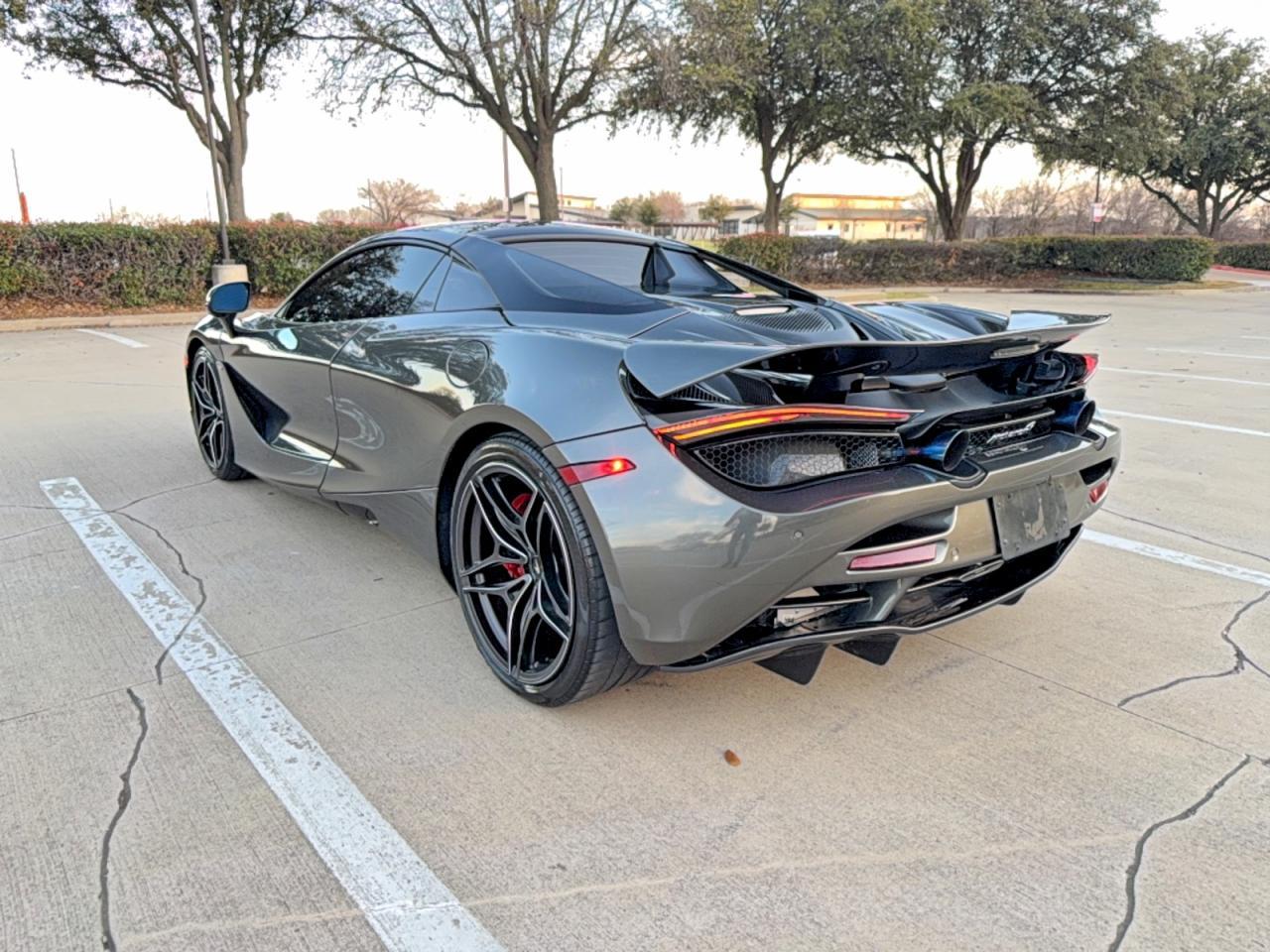 2021 McLaren 720S
