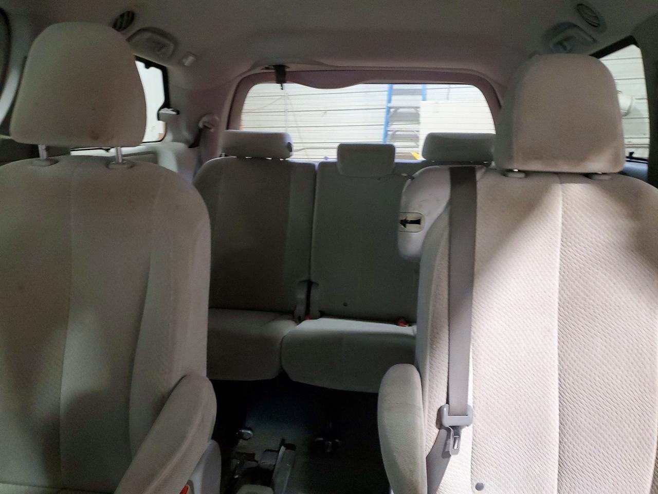2014 TOYOTA SIENNA