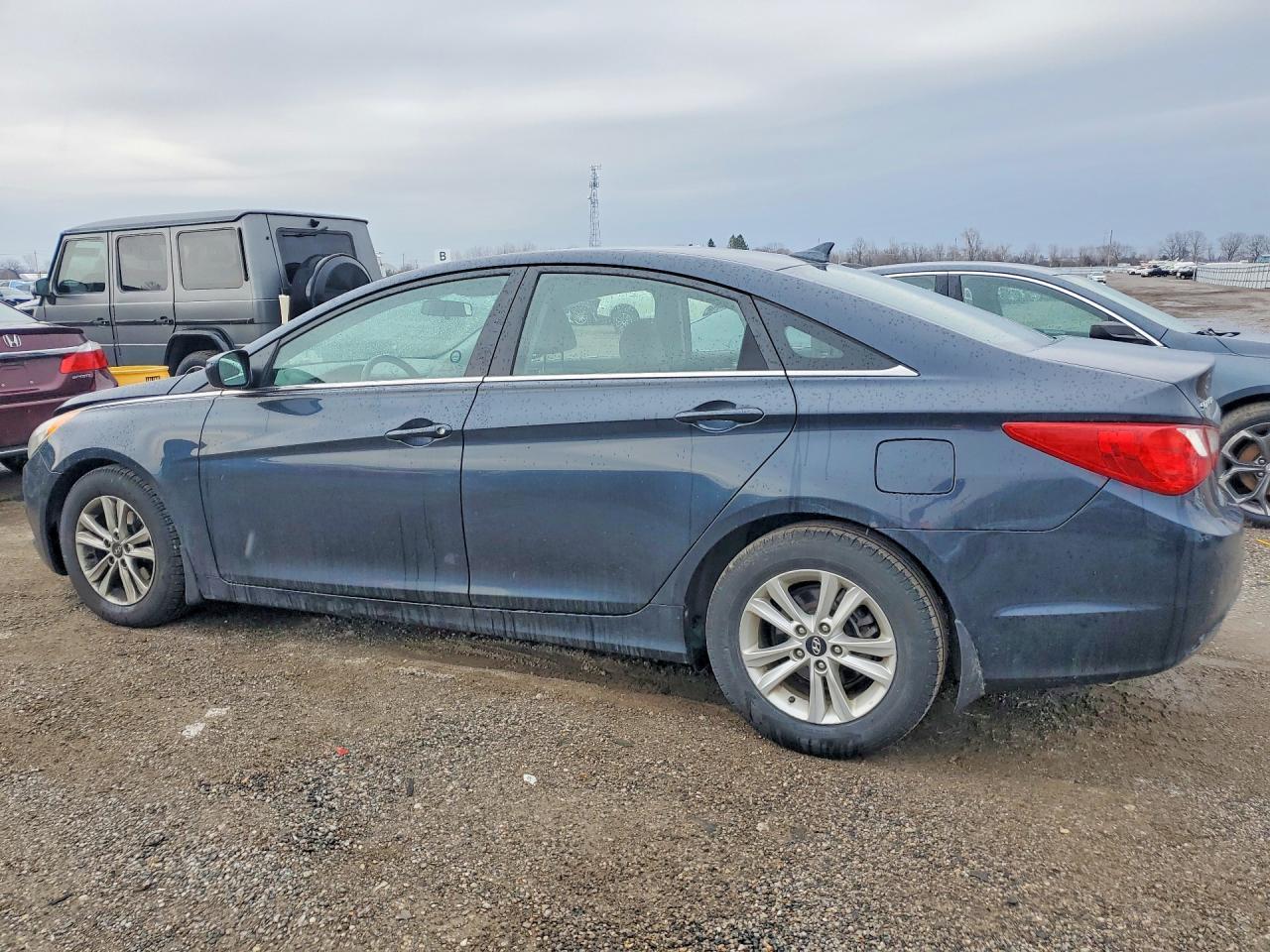 2012 HYUNDAI SONATA