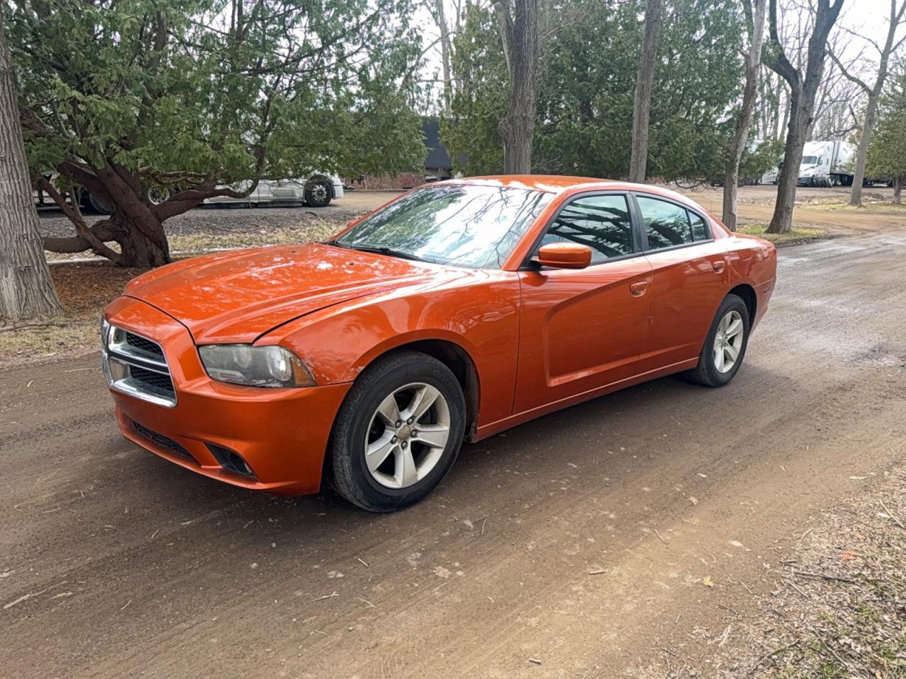 2011 DODGE CHARGER