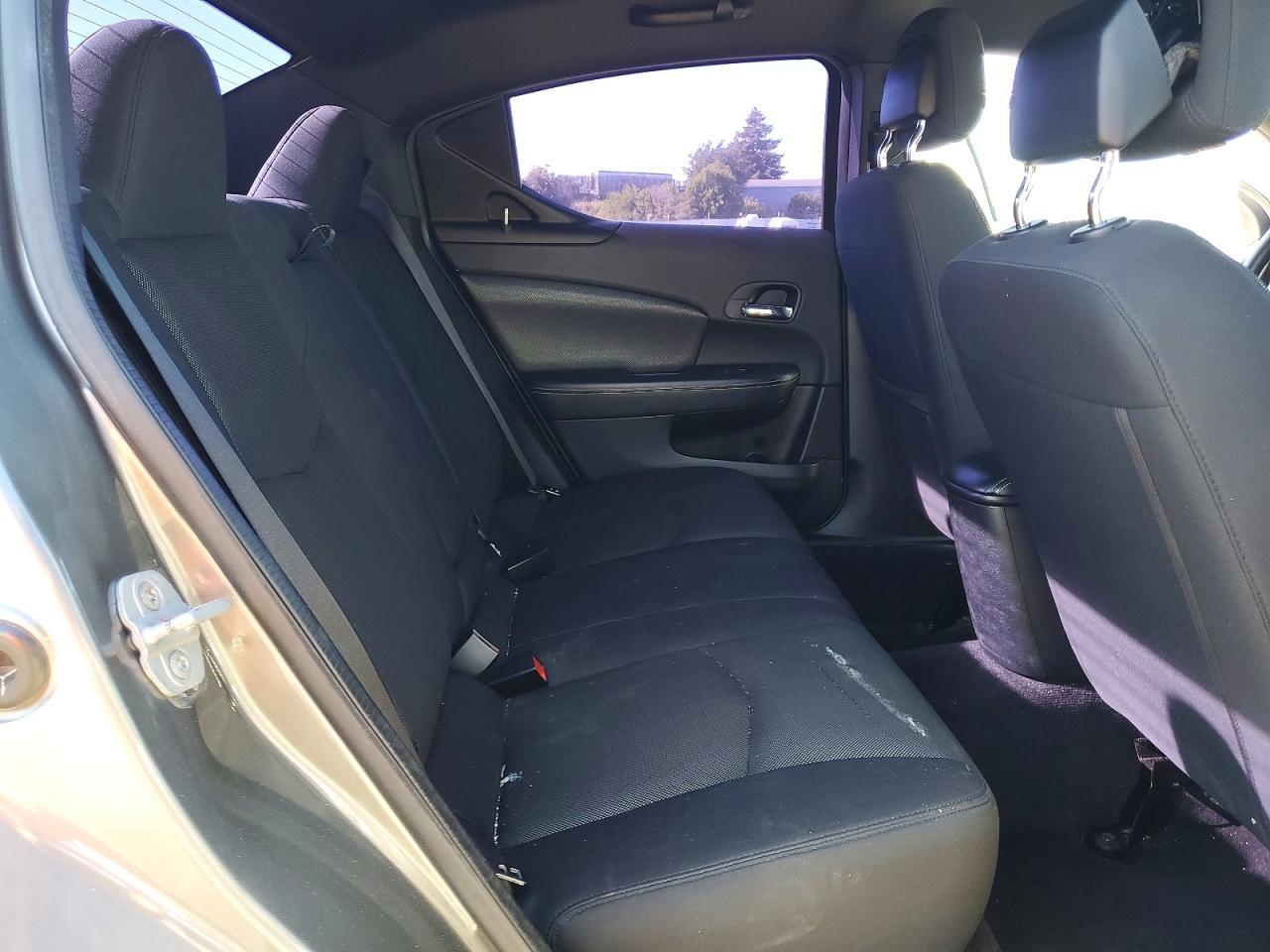 2013 DODGE Avenger