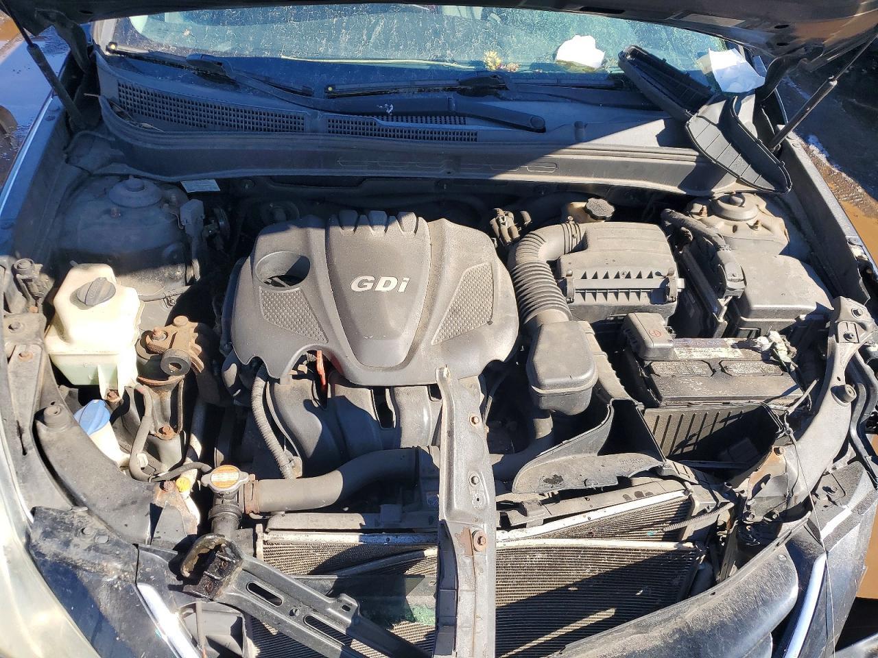 2011 HYUNDAI SONATA