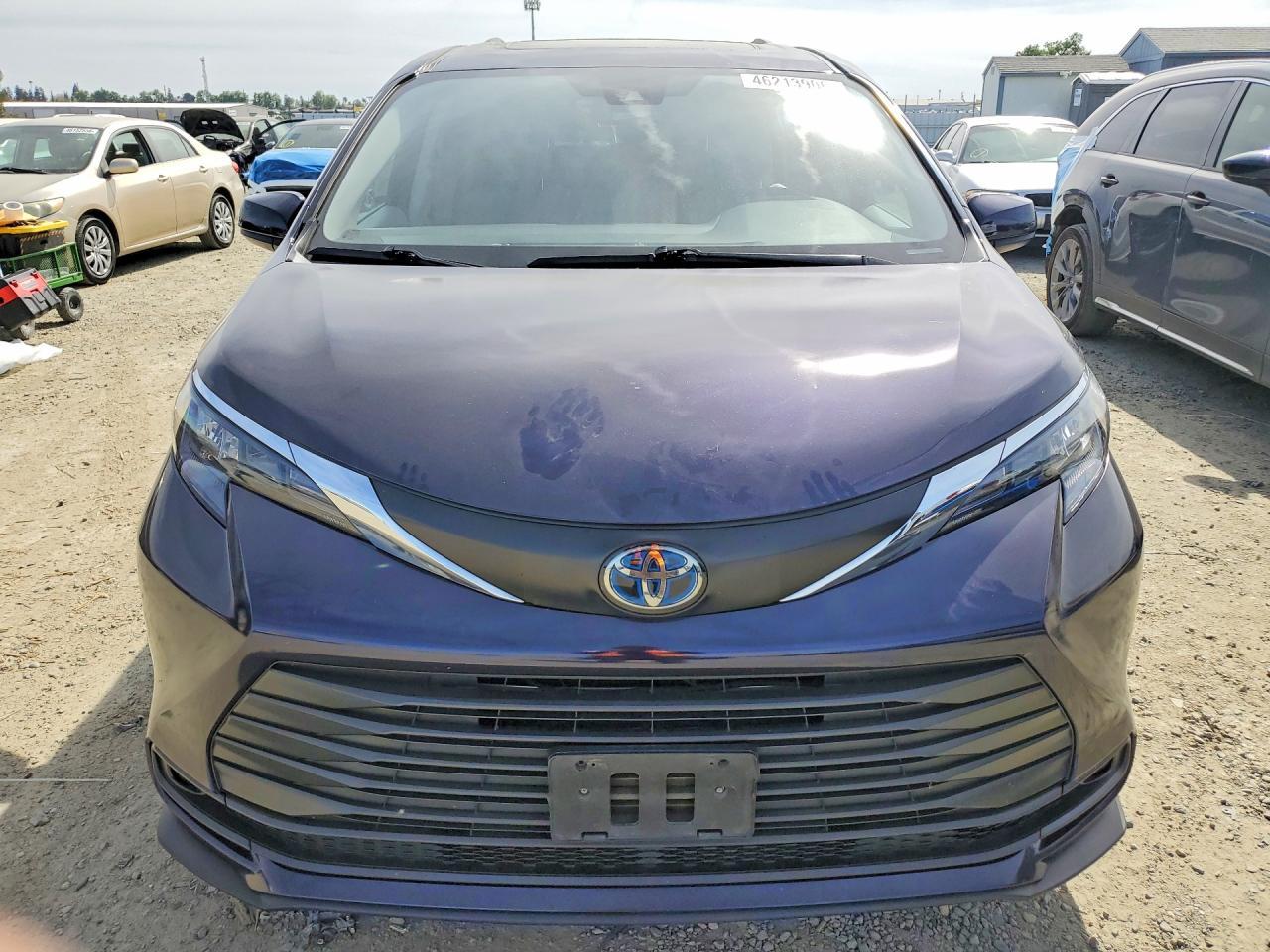 2024 TOYOTA SIENNA
