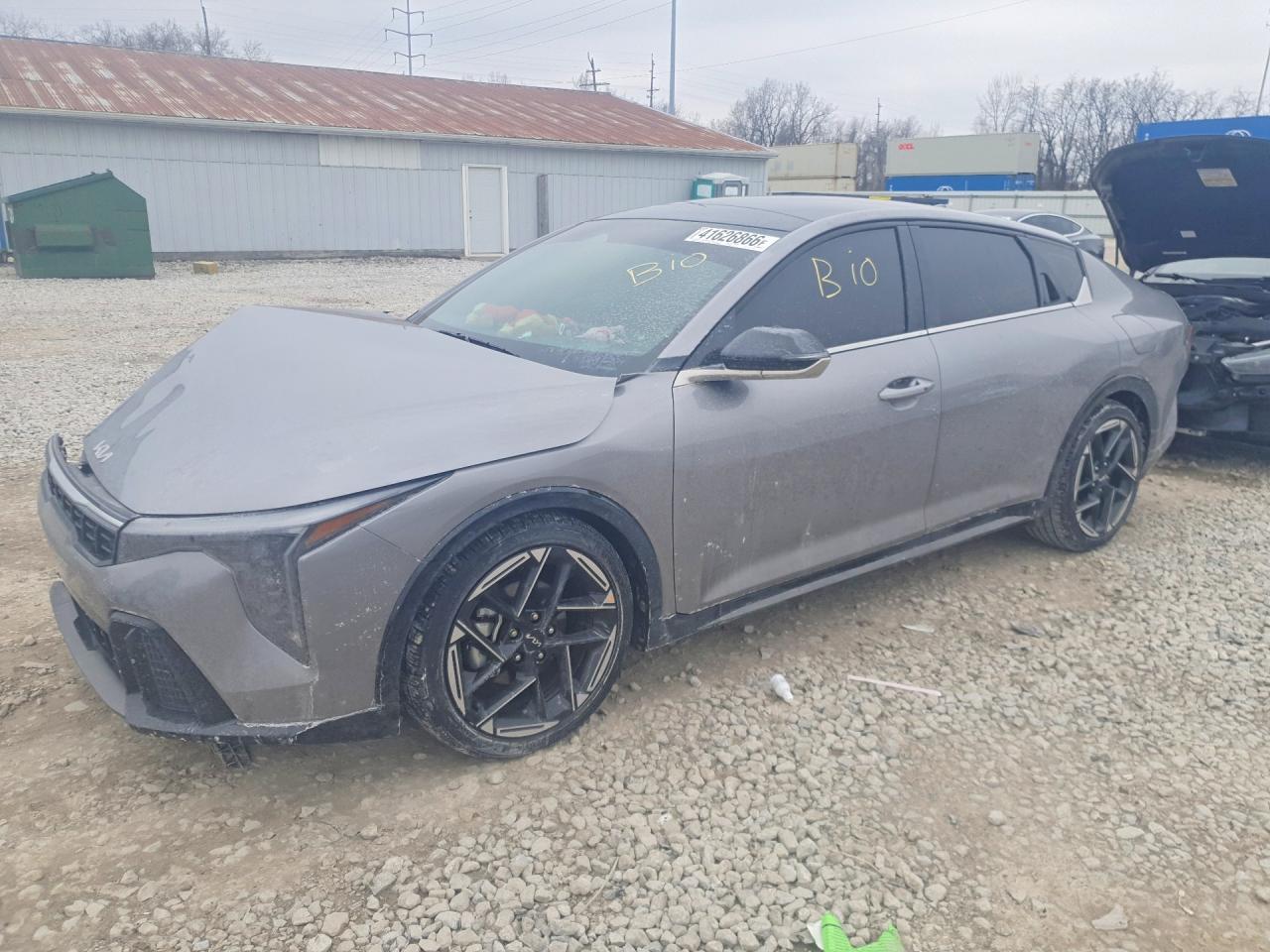 2025 KIA K4