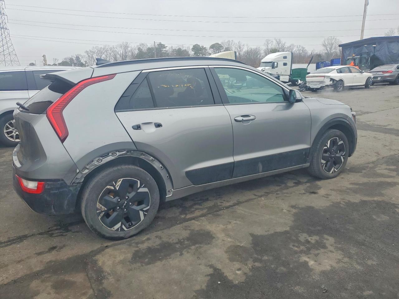 2024 KIA Niro