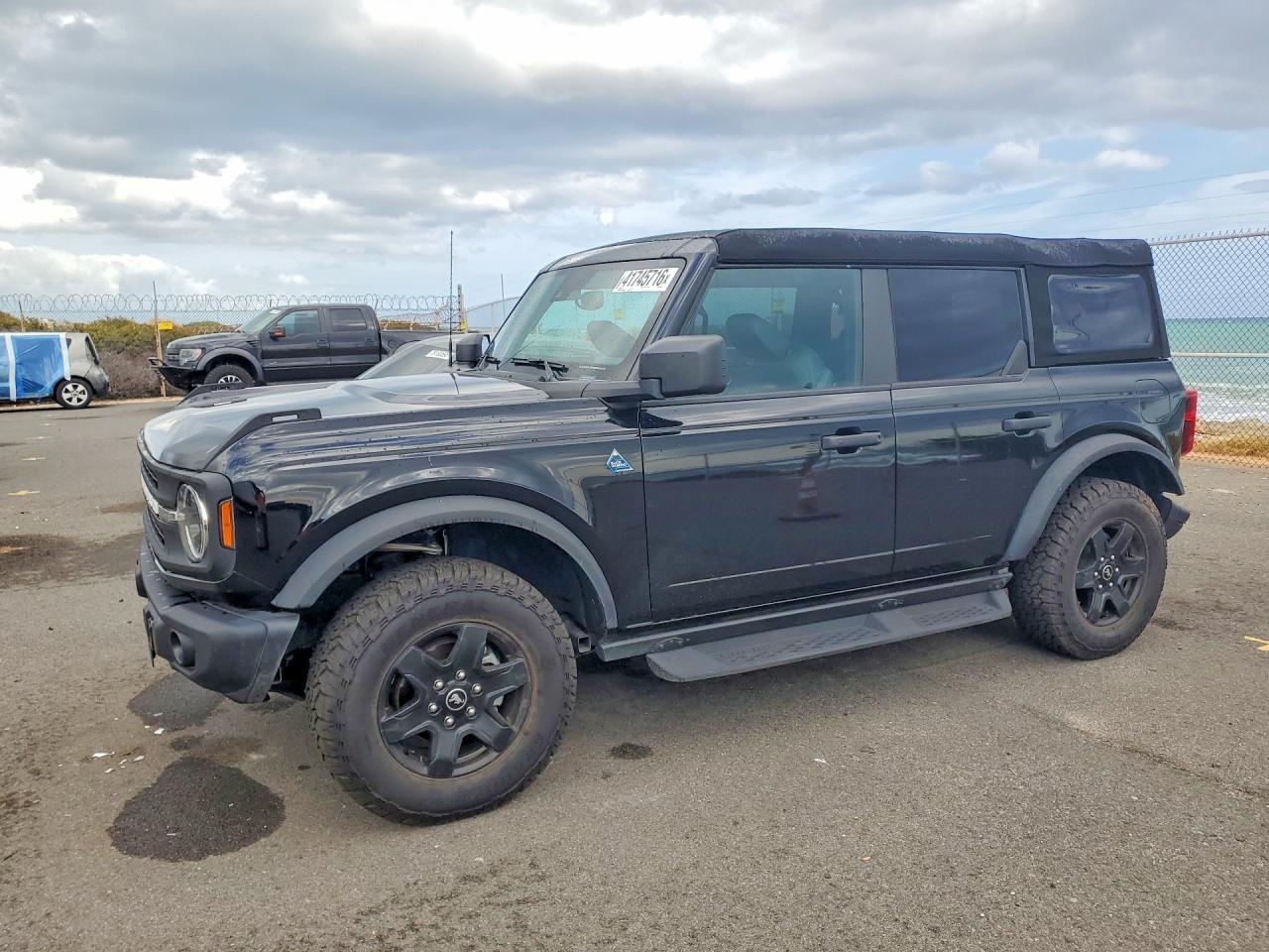 2024 FORD Bronco