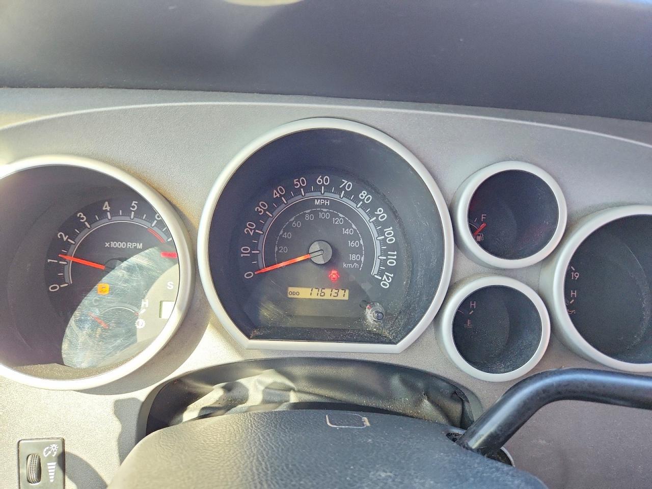 2011 TOYOTA TUNDRA