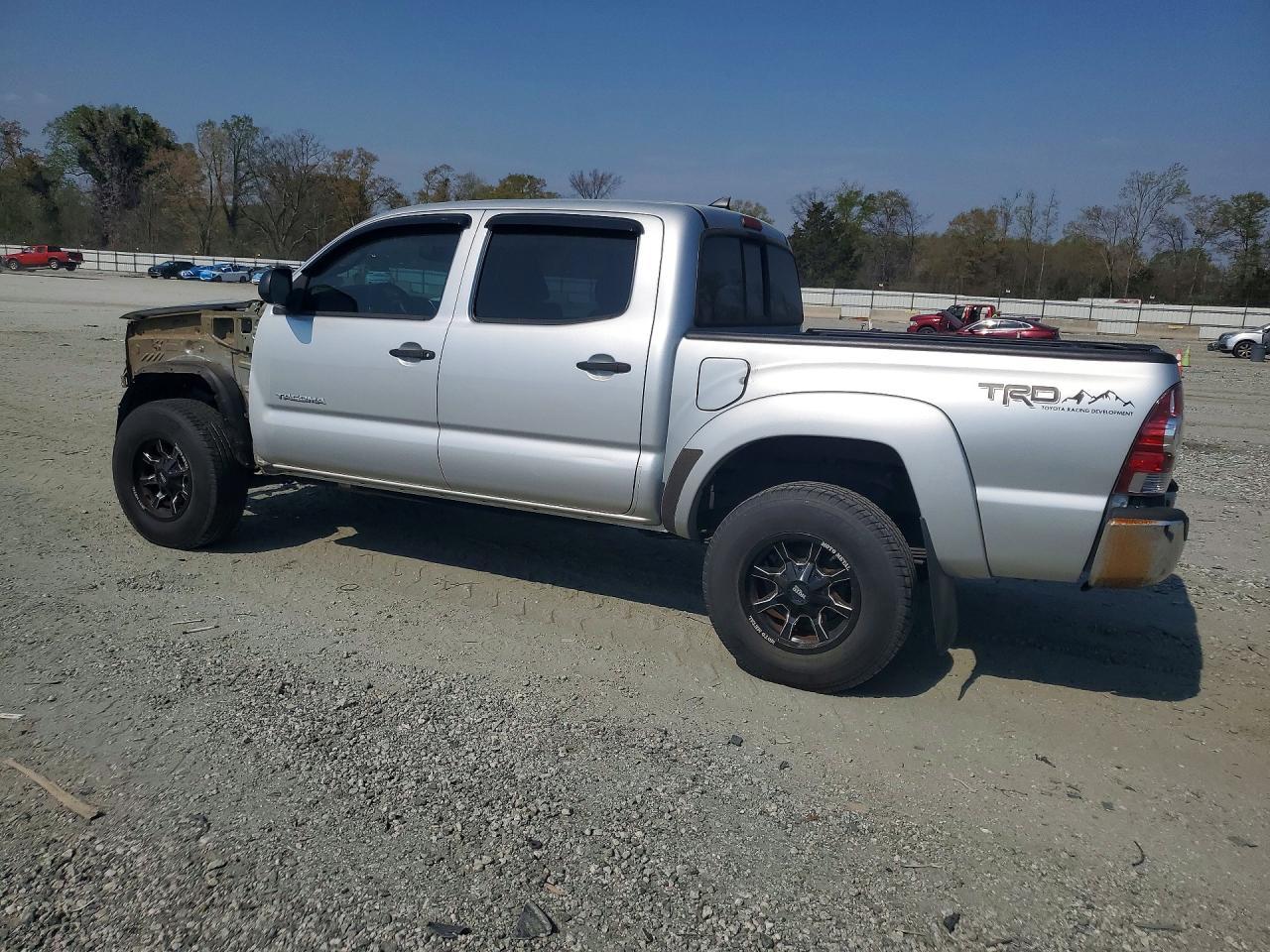 2012 TOYOTA TACOMA
