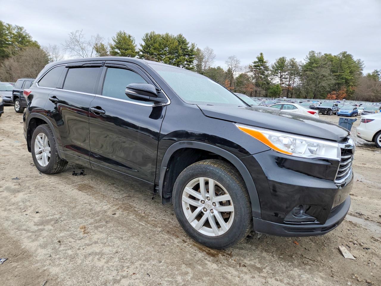 2014 TOYOTA HIGHLANDER