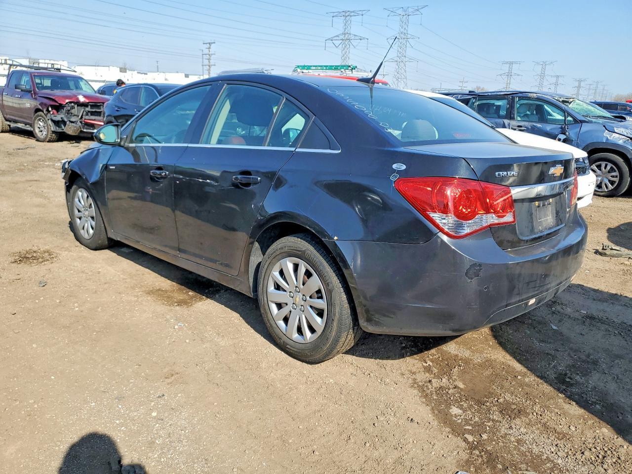 2011 CHEVROLET CRUZE