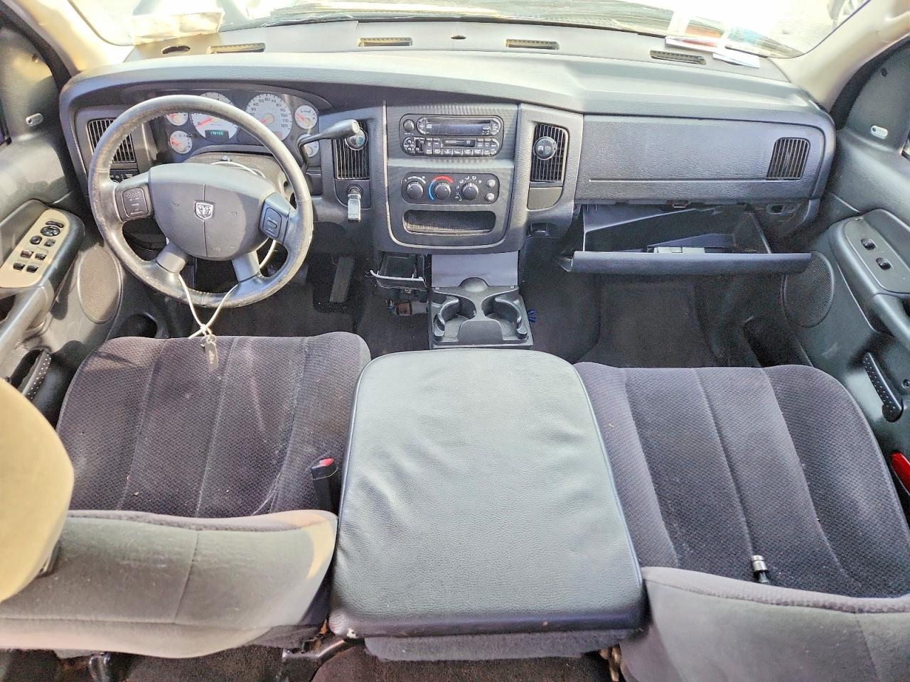 2004 DODGE RAM 1500