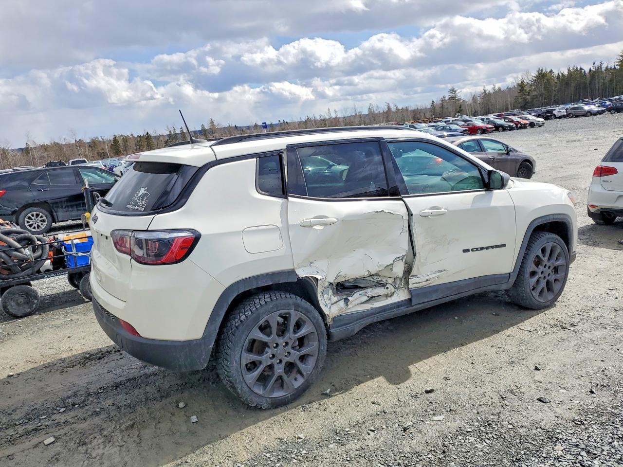 2021 JEEP Compass