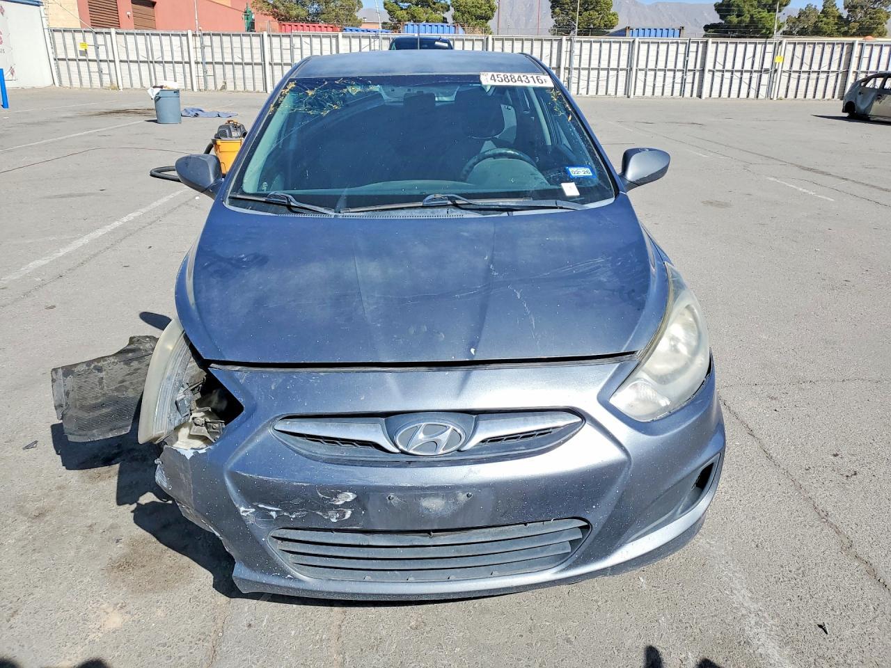 2012 HYUNDAI ACCENT