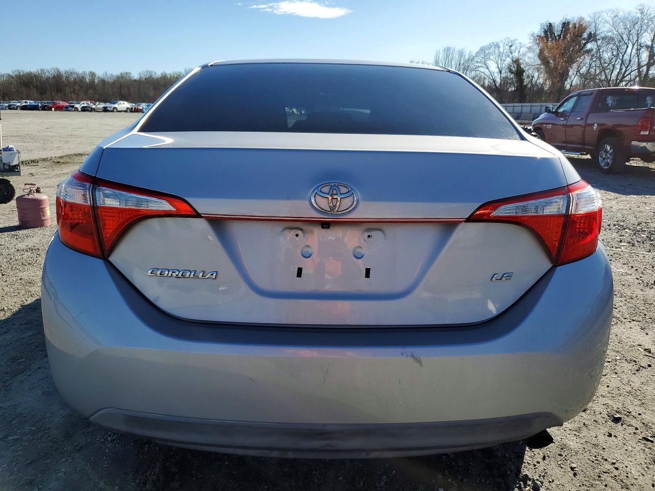 2015 TOYOTA COROLLA