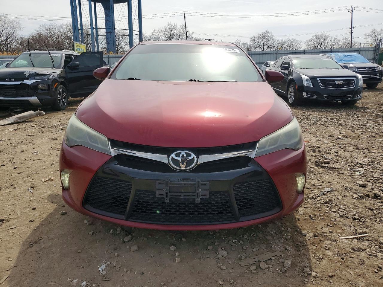 2015 TOYOTA CAMRY