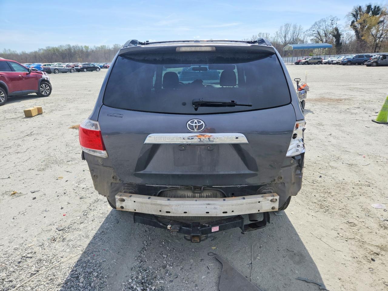 2012 TOYOTA HIGHLANDER