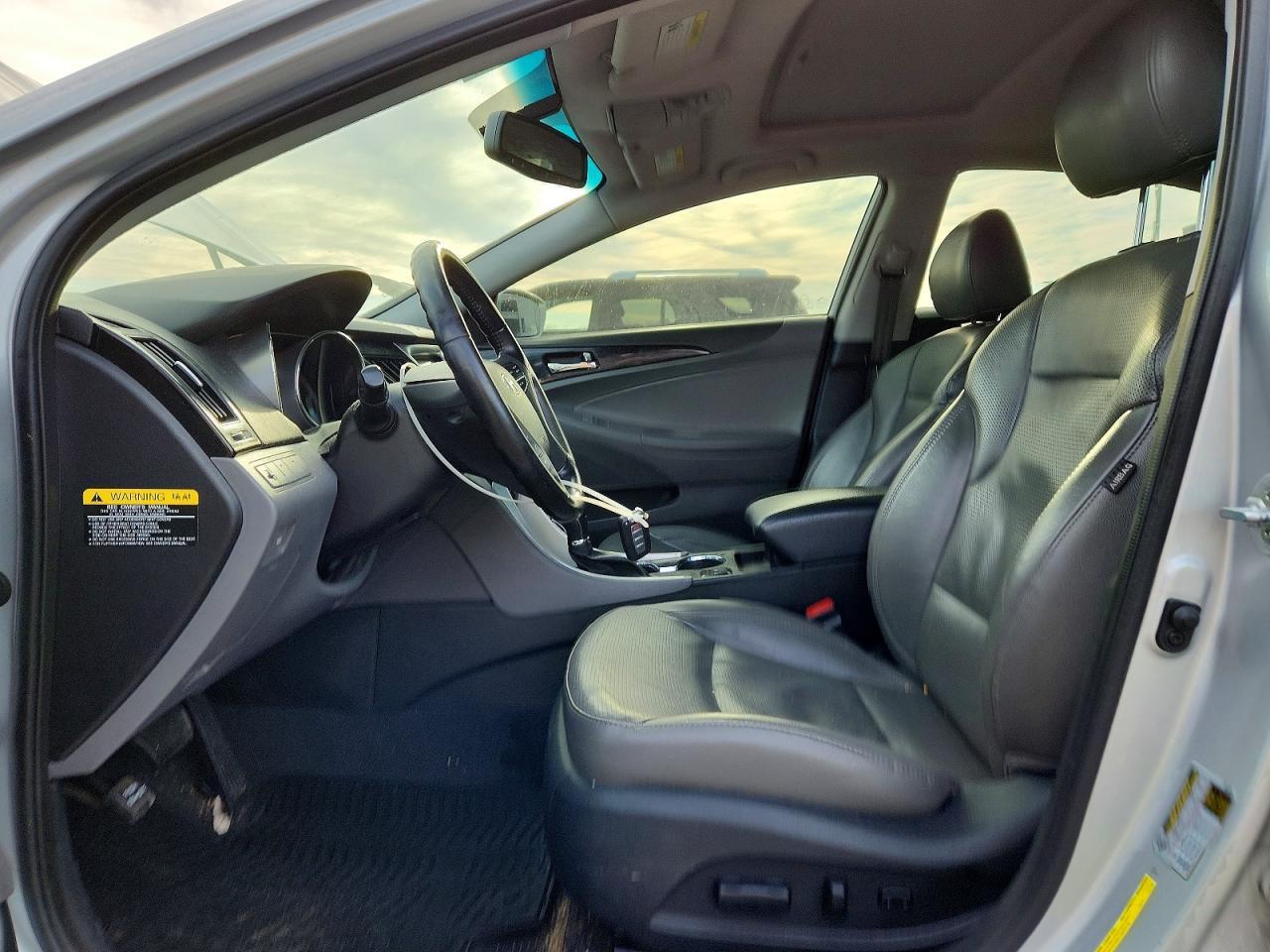 2014 HYUNDAI SONATA