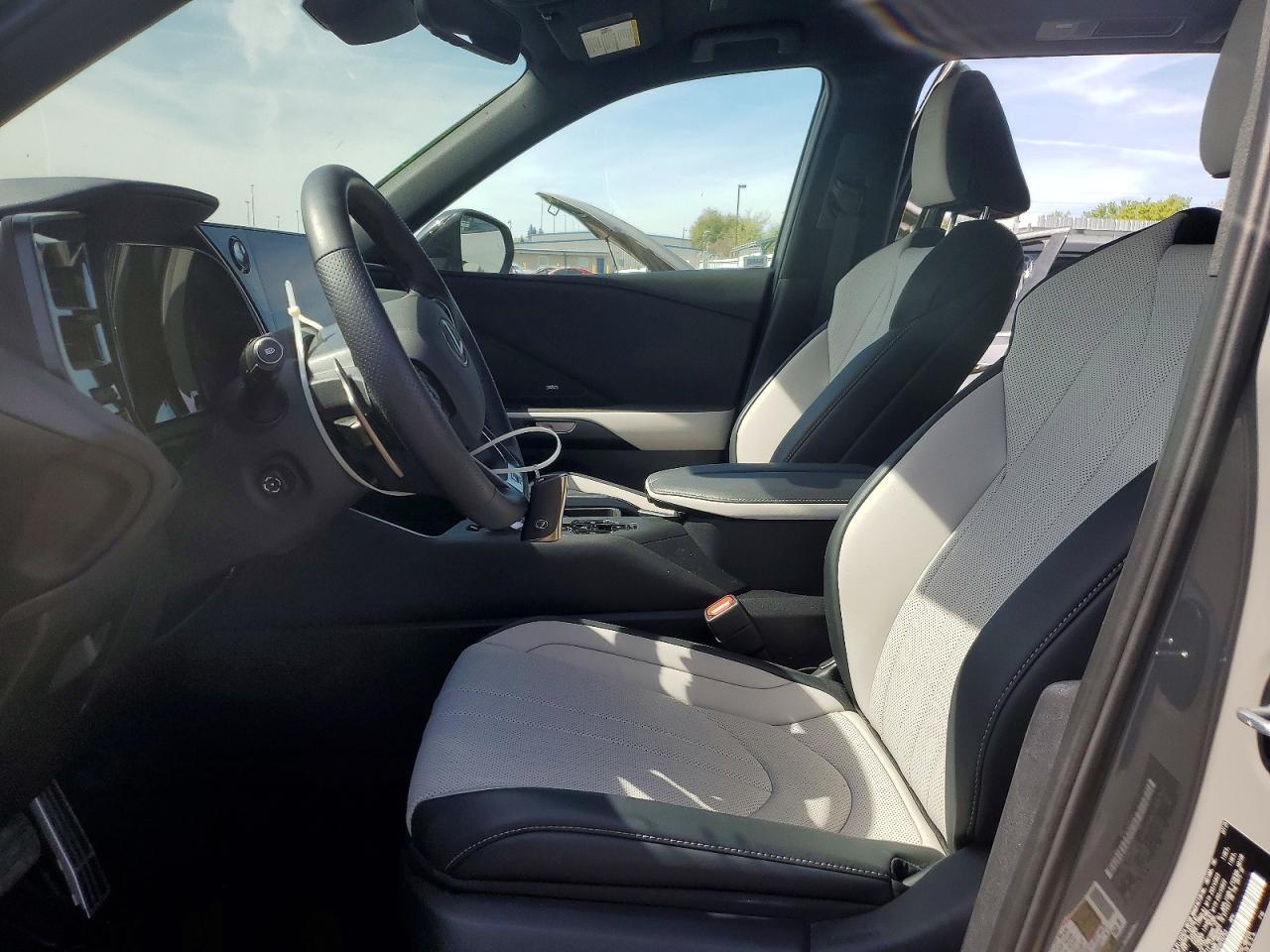 2025 LEXUS TX 500H