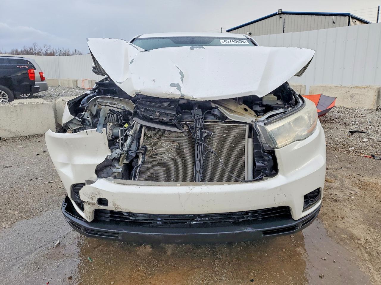 2016 TOYOTA HIGHLANDER